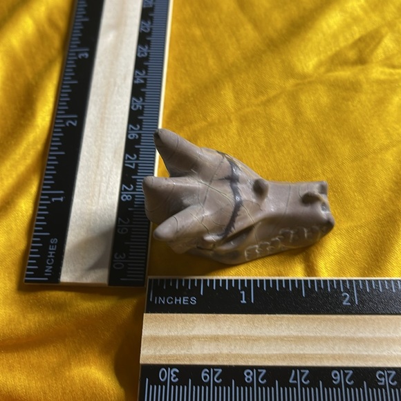 Crystal Small Dragon Head Carving - Picture 5 of 6